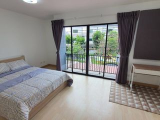Продажа и аренда 3 спальни таунхаус в Щанг Тхонгланг, Бангкок