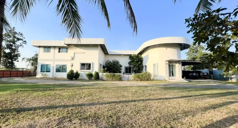 For sale 6 ベッドルーム villa in San Pa Tong, Chiang Mai
