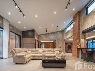 Продажа 7 спальни вилла в Mueang Chiang Mai, Чианг Маи