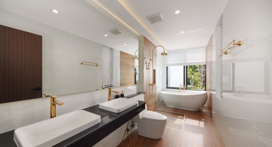 Villa zum Kauf mit 7 Zimmer in Mueang Chiang Mai, Chiang Mai