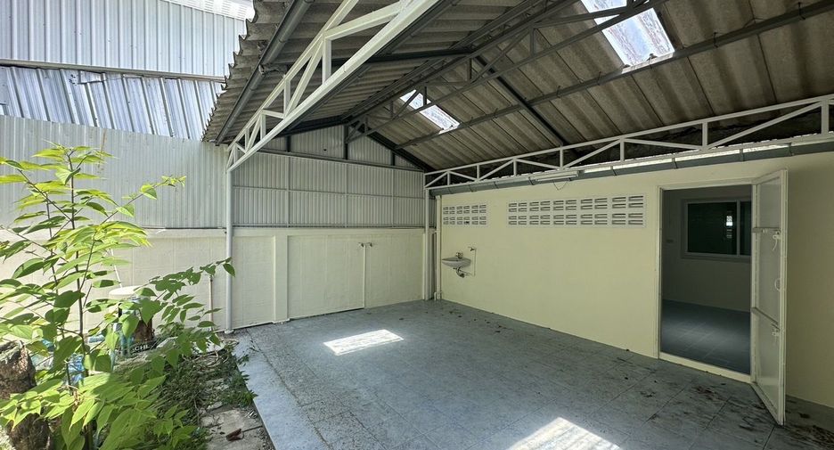 For rent 2 bedrooms house in Mueang Phuket, Phuket