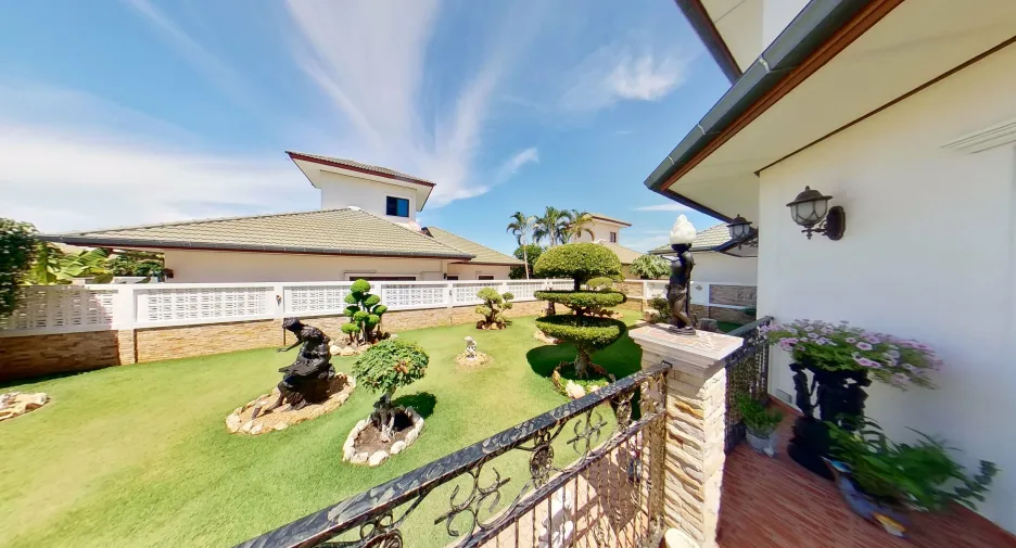 For sale 3 bedrooms house in Cha Am, Phetchaburi
