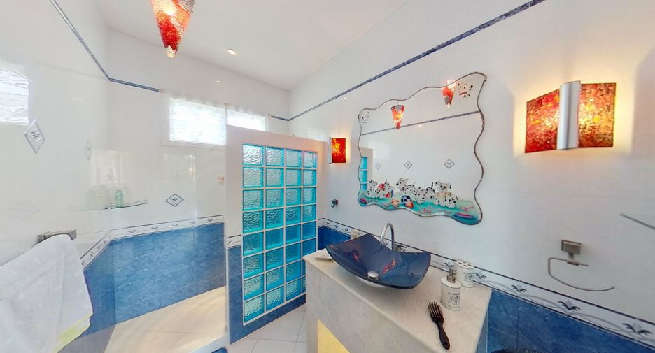 For sale 3 bedrooms house in Cha Am, Phetchaburi