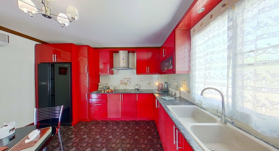 For sale 3 bedrooms house in Cha Am, Phetchaburi