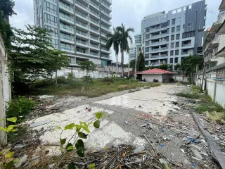 出售 土地 在 Bang Lamung, Chon Buri