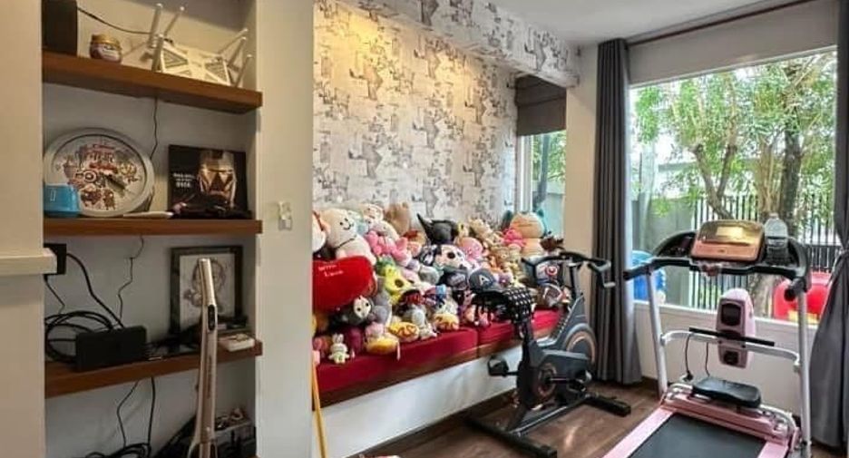Продажа 4 спальни дом в Mueang Chiang Mai, Чианг Маи
