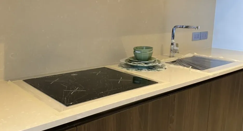 Condo en venta y en alquiler de 2 habitaciones en Watthana, Bangkok