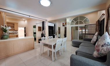 Casa en venta y en alquiler de 6 habitaciones en Hua Hin, Prachuap Khiri Khan