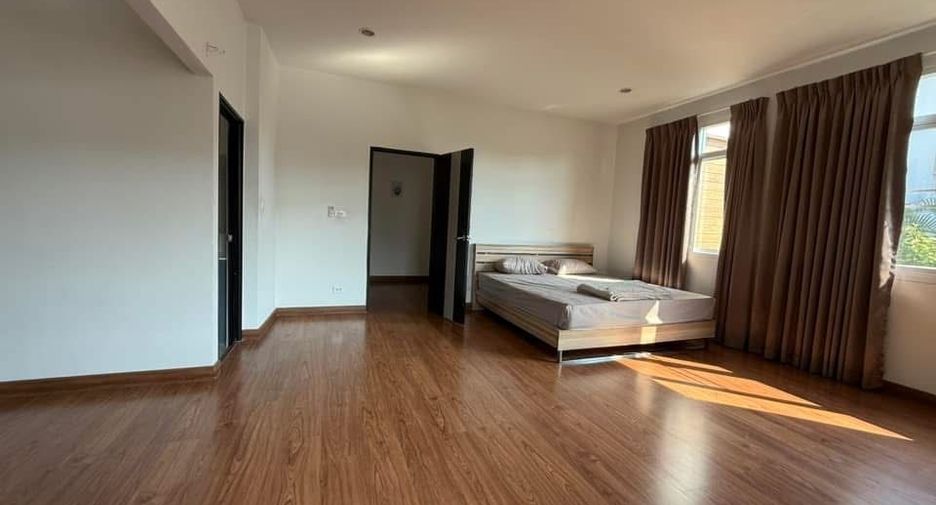 For sale and for rent 4 bedrooms house in Mueang Chiang Mai, Chiang Mai