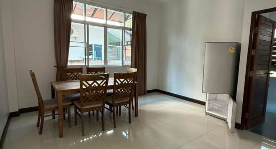 For sale and for rent 4 bedrooms house in Mueang Chiang Mai, Chiang Mai