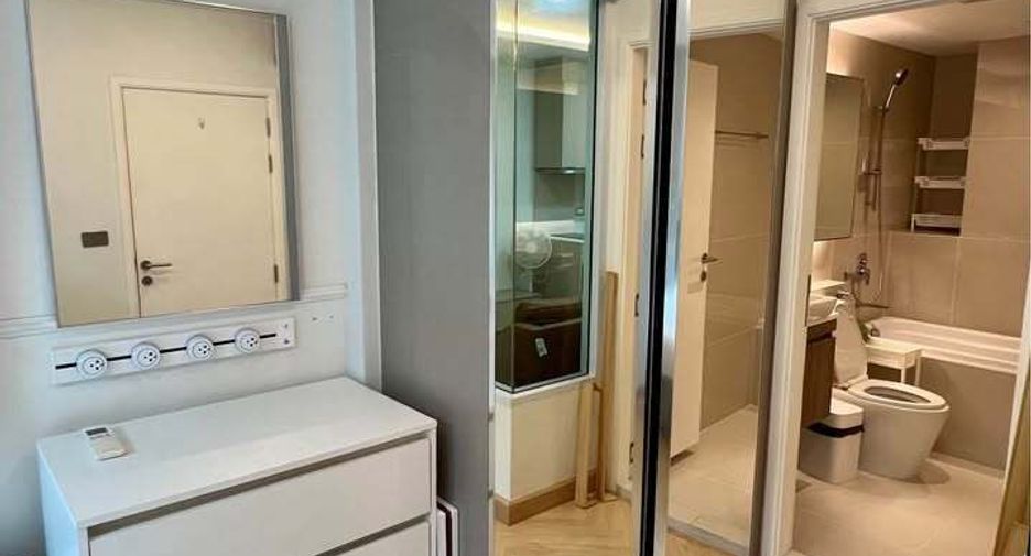 For sale 1 bed condo in Khlong Toei, Bangkok