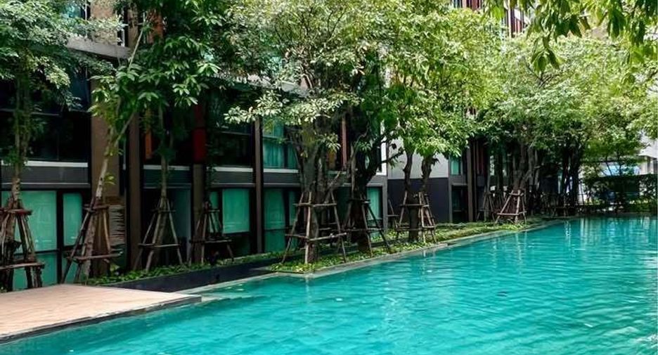 For sale 1 bed condo in Khlong Toei, Bangkok