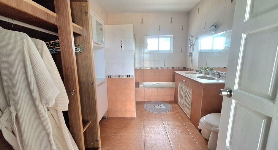 For rent 2 bedrooms villa in Hua Hin, Prachuap Khiri Khan