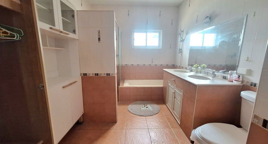 For rent 2 bedrooms villa in Hua Hin, Prachuap Khiri Khan
