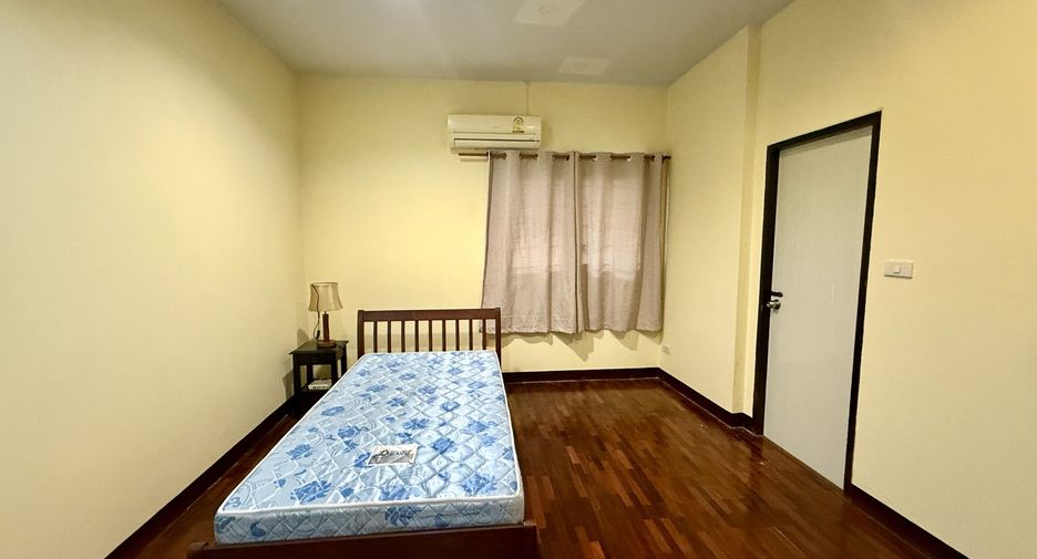 For rent 2 bedrooms house in Mueang Chiang Mai, Chiang Mai