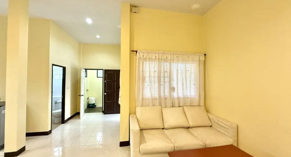 For rent 2 bedrooms house in Mueang Chiang Mai, Chiang Mai