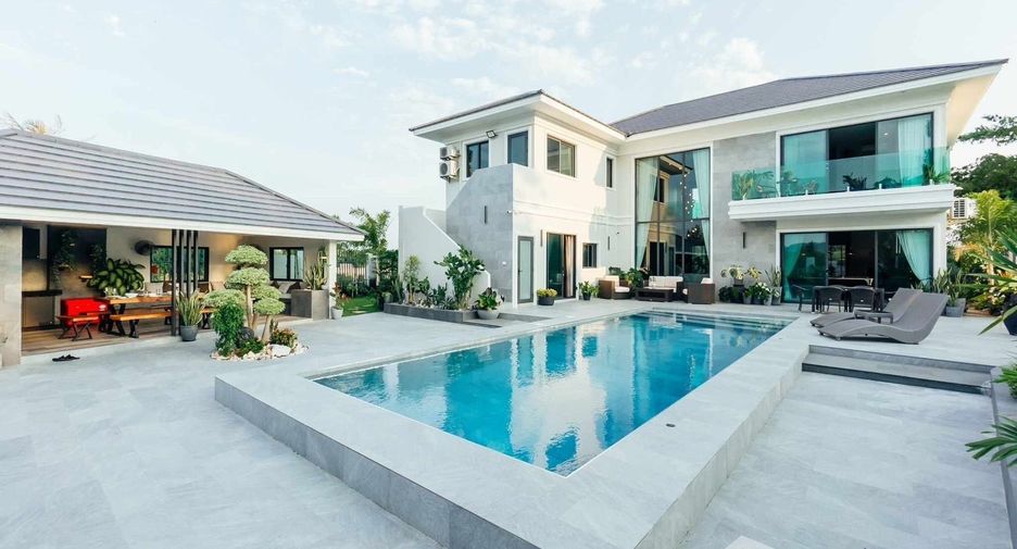 For sale and for rent 5 bedrooms villa in Hua Hin, Prachuap Khiri Khan