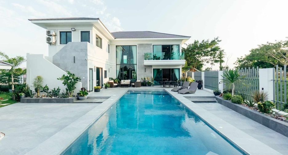 For sale and for rent 5 bedrooms villa in Hua Hin, Prachuap Khiri Khan