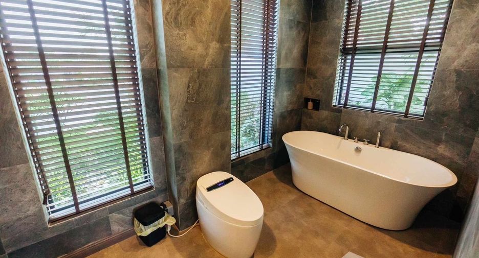 For sale and for rent 5 bedrooms villa in Hua Hin, Prachuap Khiri Khan
