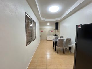 Casa adosada en venta y en alquiler de 2 habitaciones en Bang Lamung, Chonburi