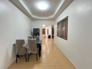 Casa adosada en venta y en alquiler de 2 habitaciones en Bang Lamung, Chonburi