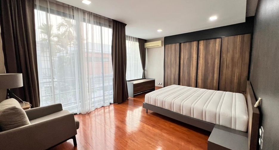 For rent 3 bedrooms villa in Mueang Chiang Mai, Chiang Mai