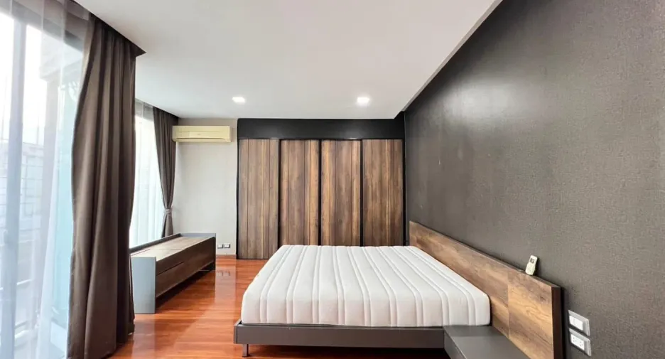 Villa en alquiler de 3 habitaciones en Mueang Chiang Mai, Chiang Mai