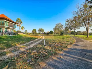Terreno en venta en Bang Lamung, Chonburi