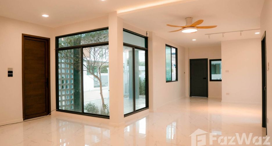 Haus zum Kauf mit 3 Zimmer in Saraphi, Chiang Mai