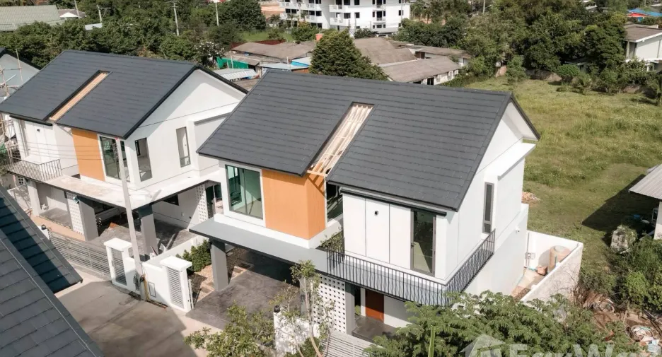 Haus zum Kauf mit 3 Zimmer in Saraphi, Chiang Mai