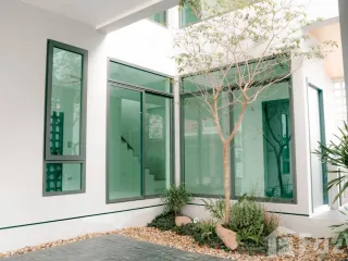 For sale 3 bedrooms house in Saraphi, Chiang Mai