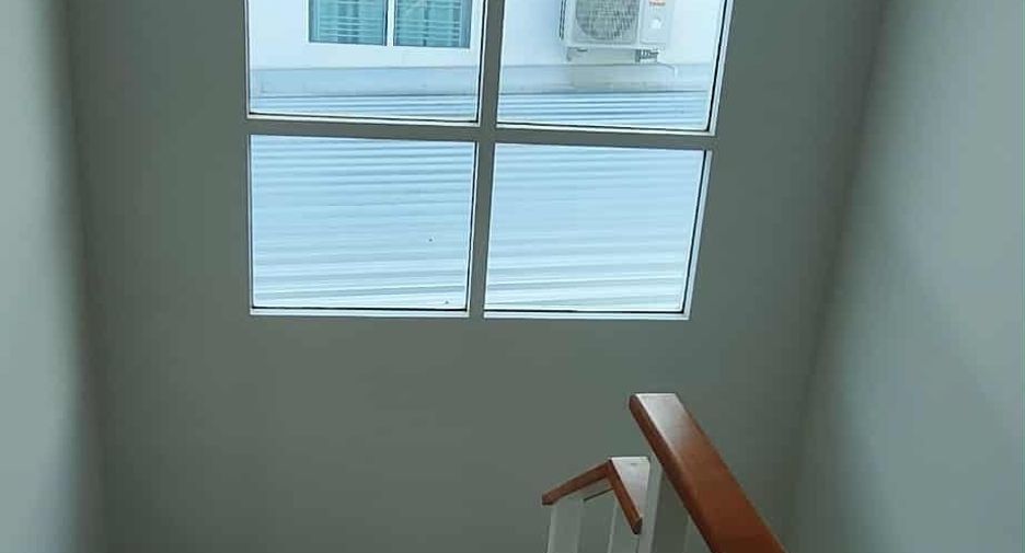 For sale 4 bedrooms house in Bang Phli, Samut Prakan