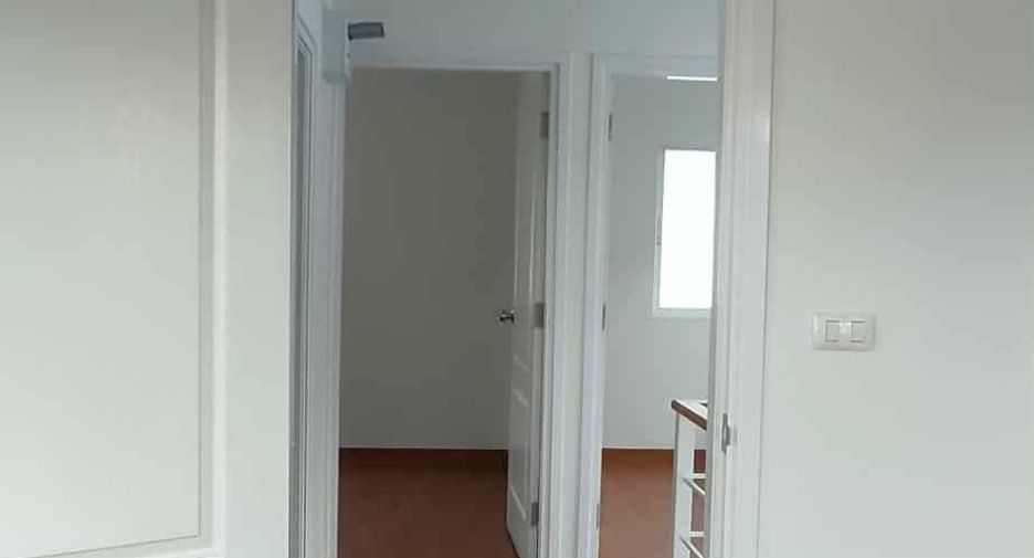For sale 4 bedrooms house in Bang Phli, Samut Prakan