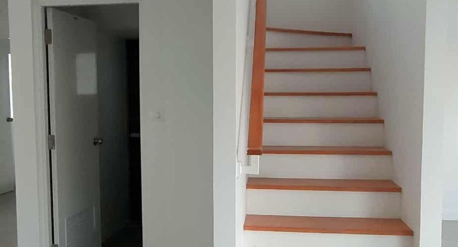For sale 4 bedrooms house in Bang Phli, Samut Prakan