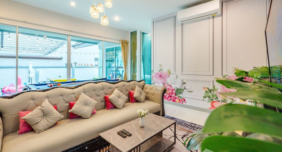Villa en venta de 4 habitaciones en Cha Am, Phetchaburi
