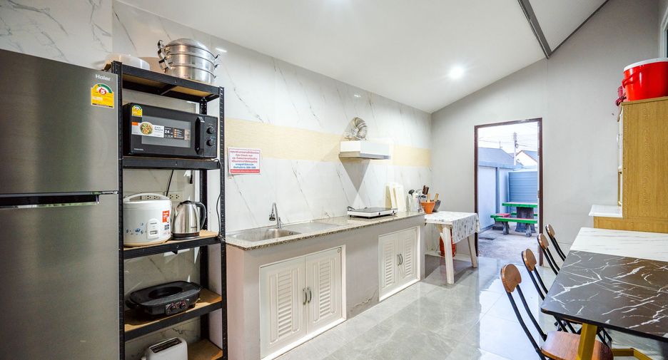 For sale 4 bedrooms villa in Cha Am, Phetchaburi