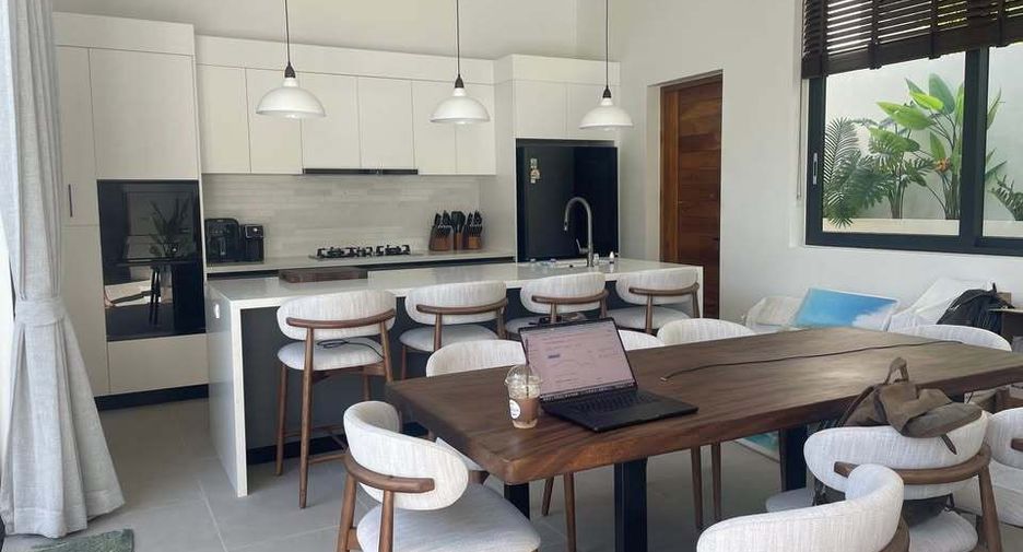 For rent 4 bedrooms house in Ko Samui, Surat Thani