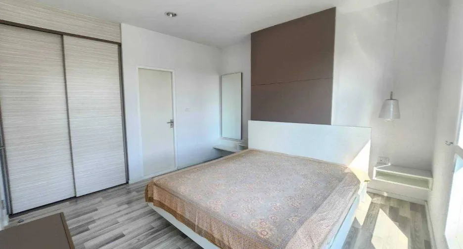 For sale 2 bedrooms condo in Mueang Chiang Mai, Chiang Mai