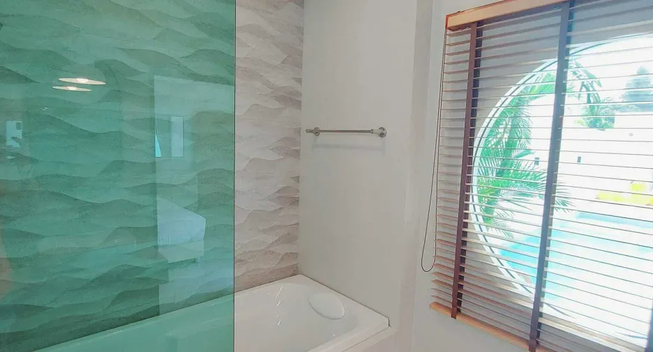 For rent 3 bedrooms villa in Hua Hin, Prachuap Khiri Khan