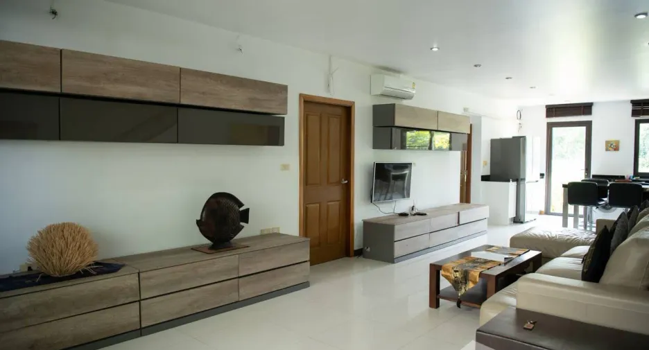 For rent 3 bedrooms villa in Ko Samui, Surat Thani