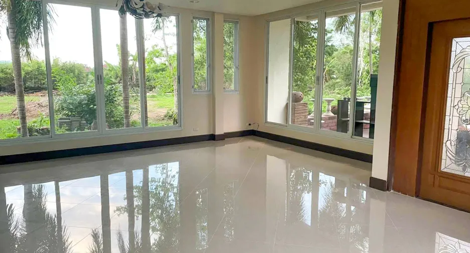 For sale そして for rent 7 ベッドルーム house in Mueang Chiang Rai, Chiang Rai