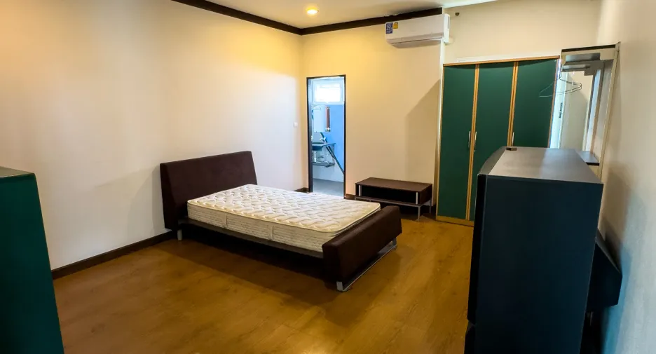 For sale そして for rent 7 ベッドルーム house in Mueang Chiang Rai, Chiang Rai