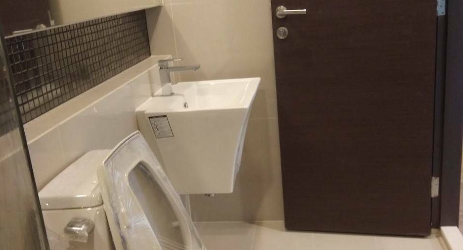 Wohnung zum Kauf mit 2 Zimmer in Sathon, Bangkok