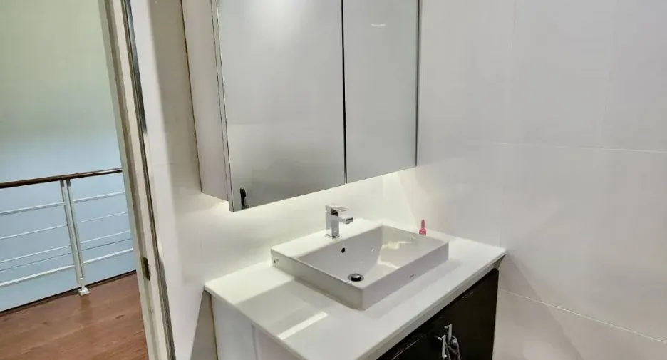 For sale 3 bedrooms townhouse in Rat Burana, Bangkok