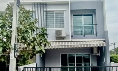 For sale 3 ベッドルーム townhouse in Rat Burana, Bangkok
