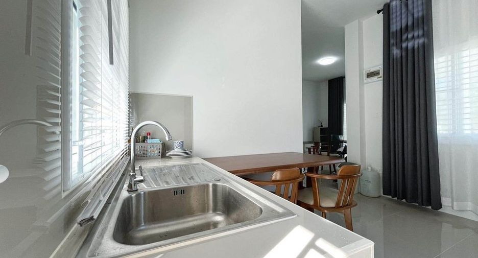 Haus zur Miete mit 3 Zimmer in San Kamphaeng, Chiang Mai