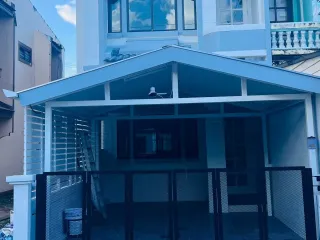 2 Bedroom Townhouse In Saraphi, Chiang Mai