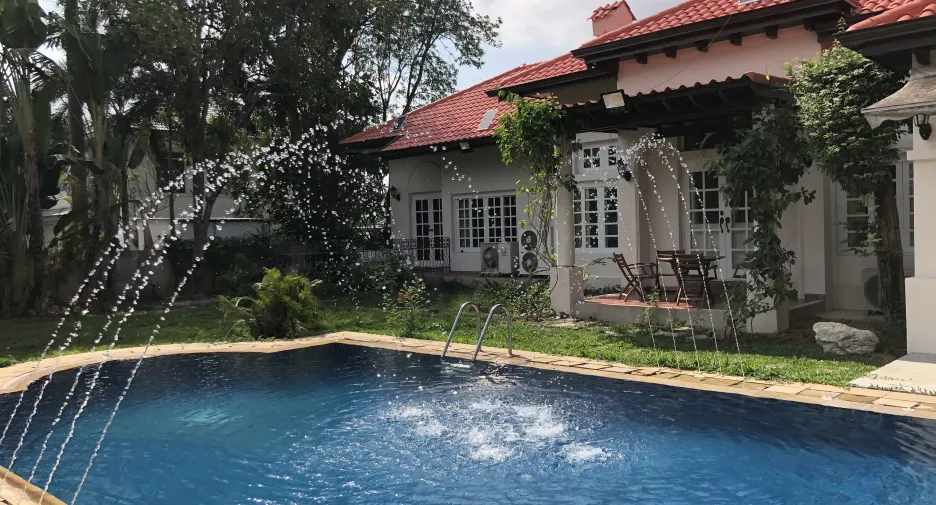 For sale and for rent 4 bedrooms house in Bang Phli, Samut Prakan