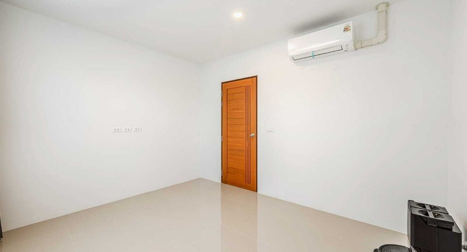 出租 3 卧室 联排别墅 在 Phuket Town, 普吉