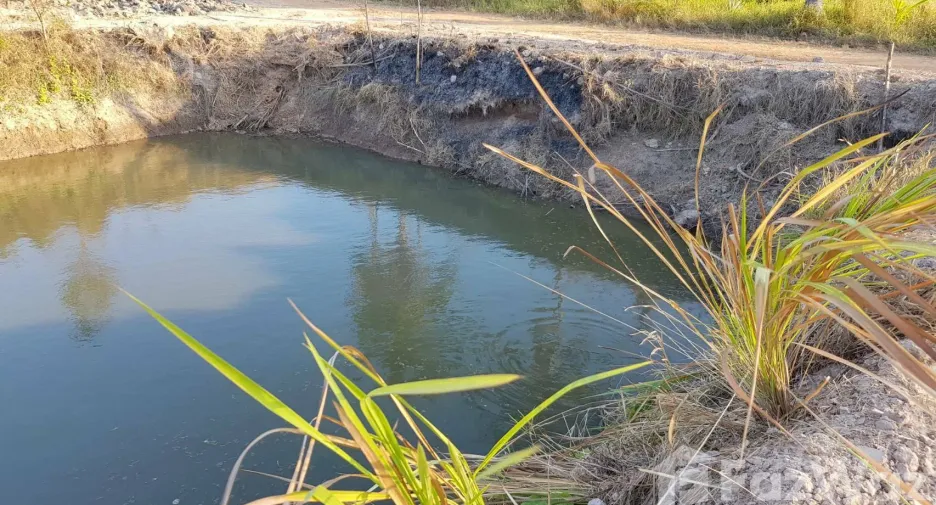 Grundstück zum Kauf in Pran Buri, Prachuap Khiri Khan